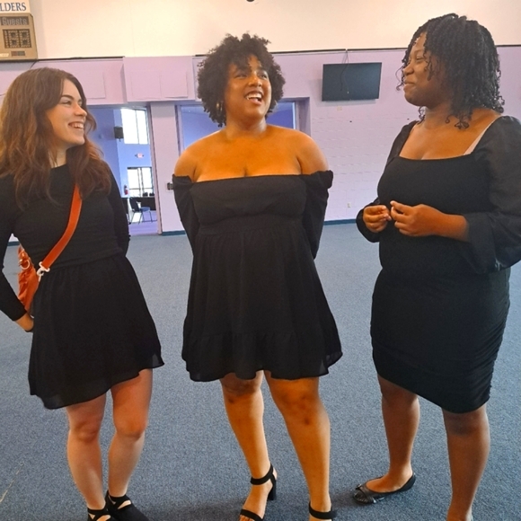 @HiddenPearls24 Live Show listing - Picture 6 of 6